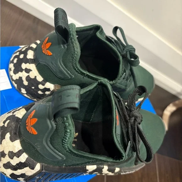 adidas Dark Green and Black NMD R1 with Camo Midsole - Picture 3 of 5